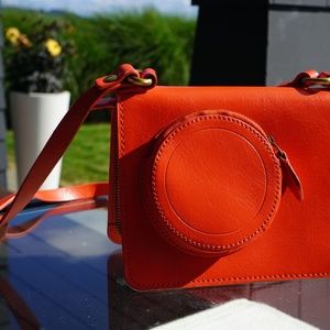 Kelsi Dagger Brooklyn Camera Crossbody Bag EUC